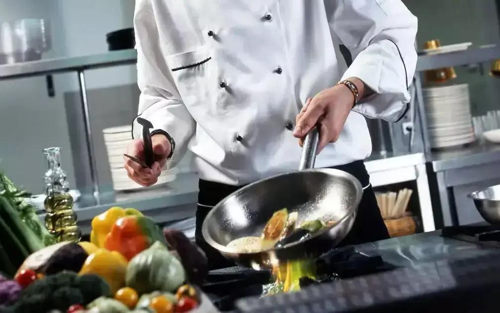 Buffet em Casa: Refeições Sofisticadas Sem Sair de Casa